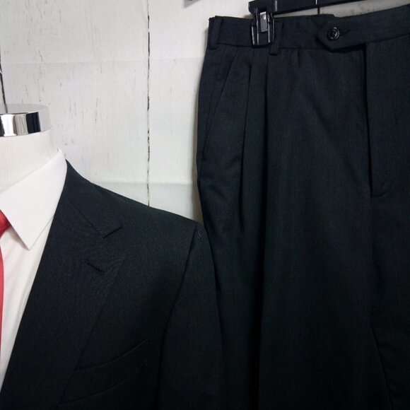 Society Brand Ltd By Hartmarx 44R 2 Button Charcoal 2pc Suit 32x31.5 Pleated - Picture 2 of 14
